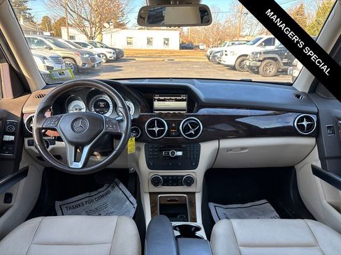 Used 2015 Mercedes-Benz GLK 350 2WD image 18