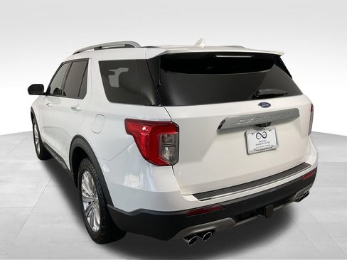 Used 2022 Ford Explorer King Ranch w/ Premium Technology Package AWD/4WD image 7