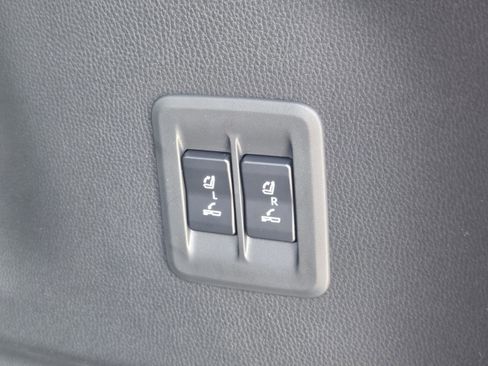 Used 2026 Lexus GX 550 AWD/4WD image 32