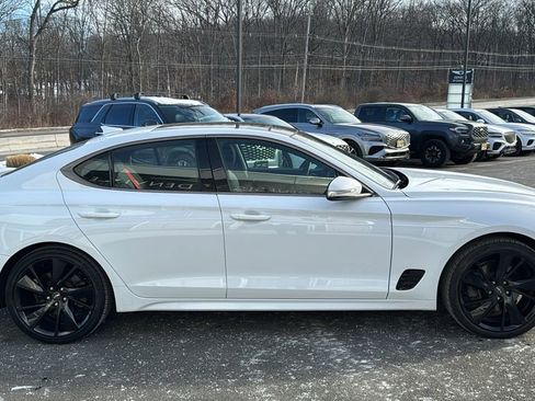 Used 2023 Genesis G70 2.0T w/ Sport Prestige Package image 10