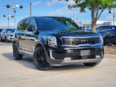 Used 2022 Kia Telluride SX w/ SX Prestige Package image 35