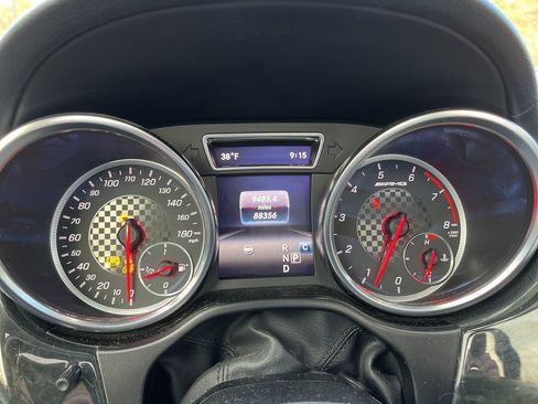 Used 2018 Mercedes-Benz GLE 43 AMG 4MATIC image 36