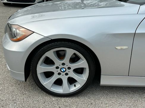 Used 2006 BMW 330i Sedan RWD image 10