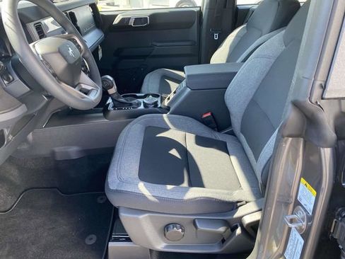New 2025 Ford Bronco 4-Door image 10