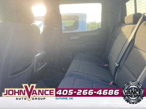 Used 2023 Chevrolet Silverado 1500 LT w/ All Star Edition Plus AWD/4WD image 4