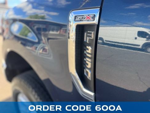 Used 2020 Ford F250 XL w/ STX Appearance Package AWD/4WD image 10