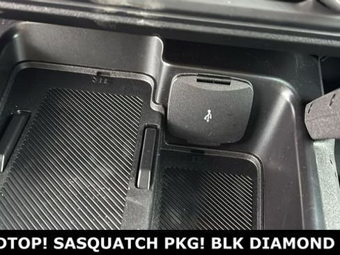 New 2026 Ford Bronco Big Bend w/ Black Diamond Package image 18