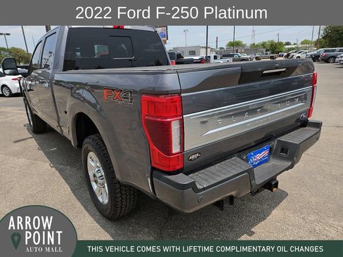 Used 2022 Ford F250 Platinum w/ FX4 Off-Road Package AWD/4WD image 9