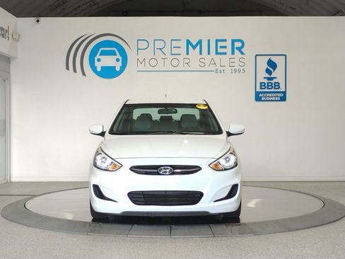 Used 2016 Hyundai Accent SE image 43
