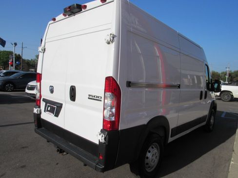 Used 2023 RAM ProMaster 1500 w/ Interior LED Lighting Group FWD image 5