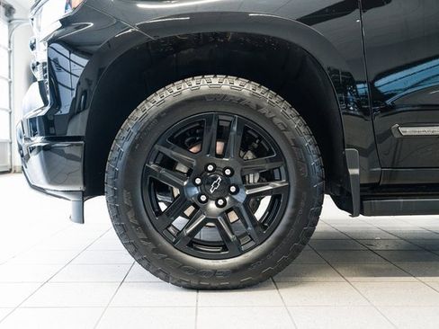 Used 2025 Chevrolet Silverado 1500 High Country w/ Midnight Edition image 7