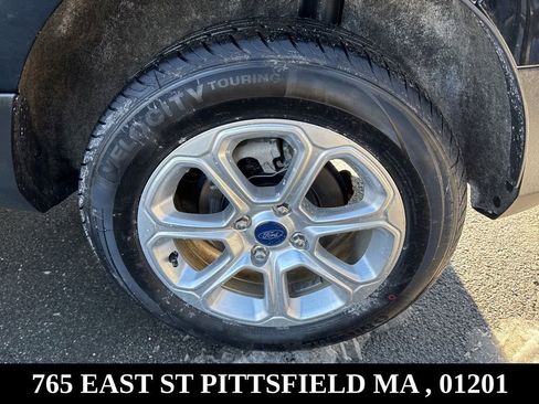 Used 2020 Ford EcoSport SE image 26