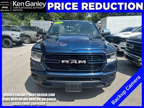 Used 2019 RAM 1500 Laramie AWD/4WD image 2