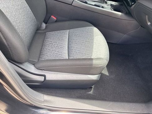 Used 2026 Nissan Sentra SV w/ Floor Mat Package FWD image 11