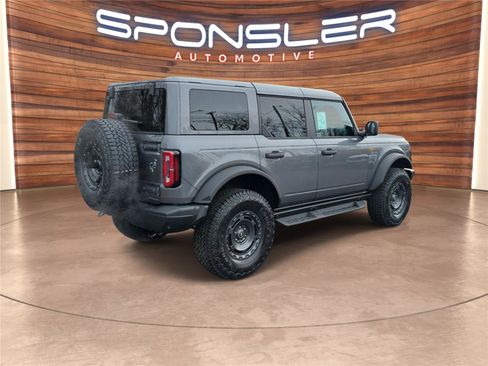 New 2025 Ford Bronco Badlands w/ Sasquatch Package AWD/4WD image 6