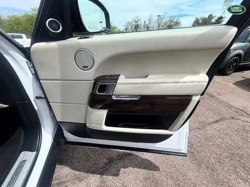Used 2014 Land Rover Range Rover Long Wheelbase Supercharged AWD/4WD image 17