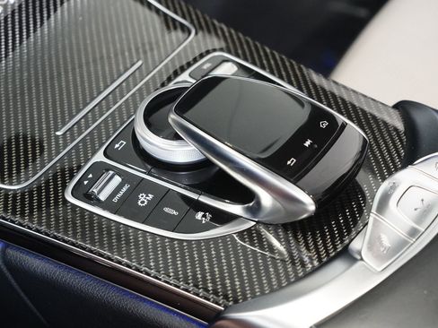 Used 2020 Mercedes-Benz C 63 AMG S image 30