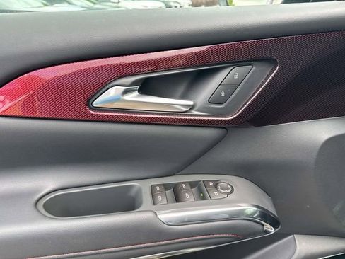 New 2026 Chevrolet Traverse Z71 w/ Enhanced Driving Package AWD/4WD image 23