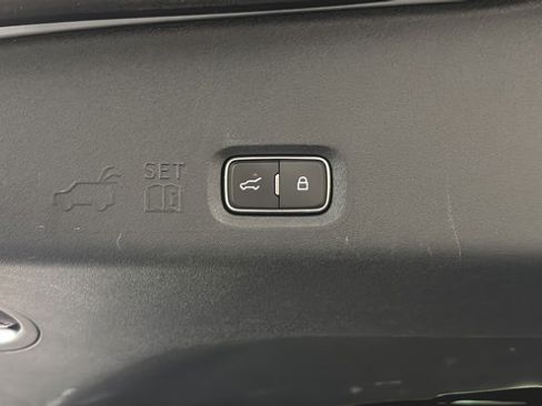 Used 2025 Ford Expedition Max Active AWD/4WD image 30