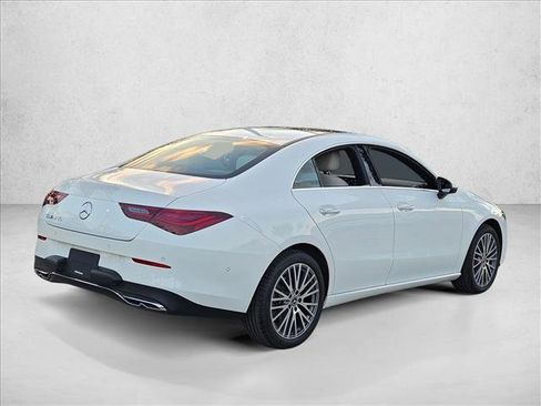 Used 2024 Mercedes-Benz CLA 250 image 5