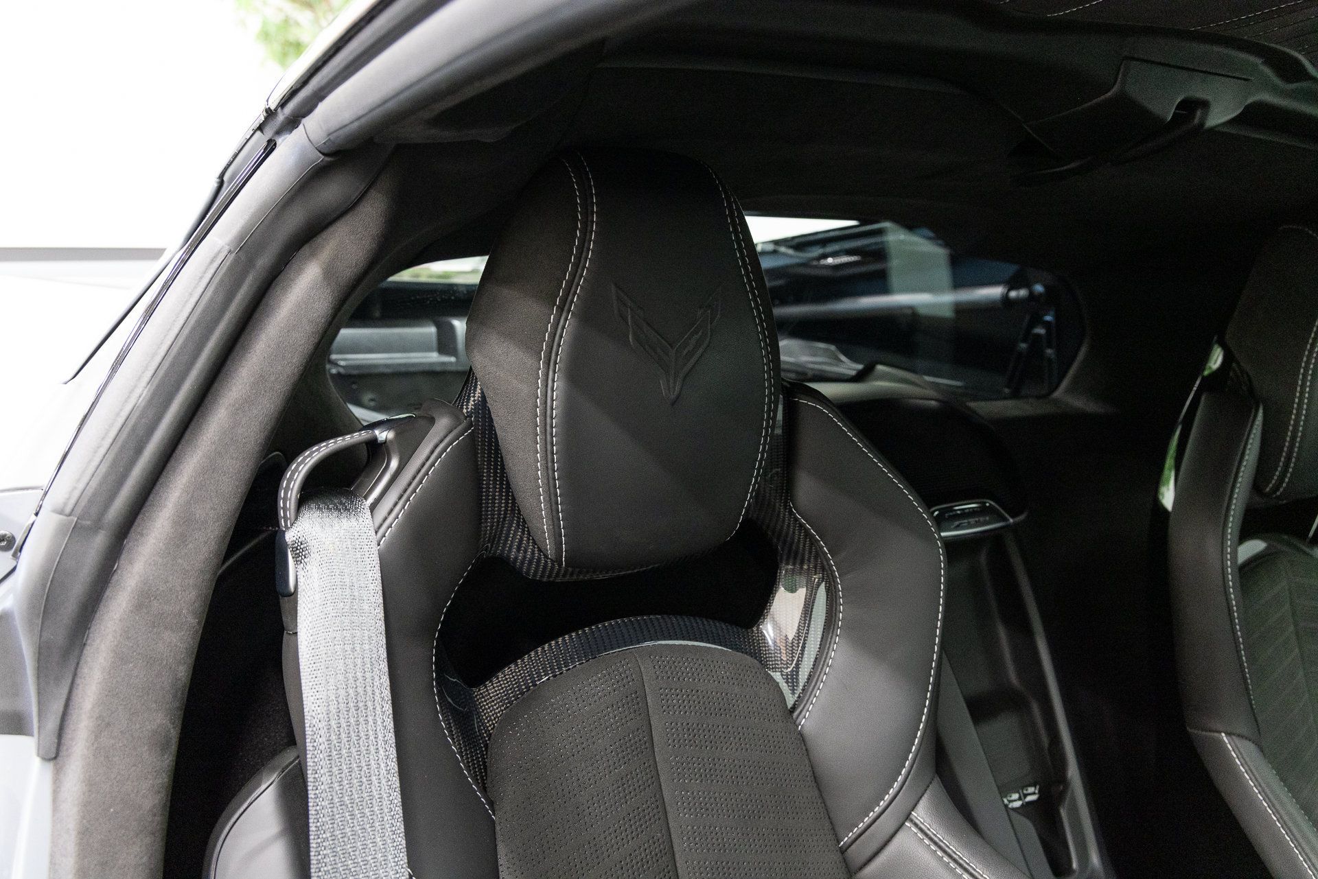 Used 2025 Chevrolet Corvette Z06 w/ Stealth Interior Trim Package RWD image 20