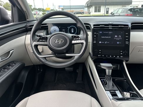Used 2023 Hyundai Tucson SEL w/ Convenience Package AWD/4WD image 15