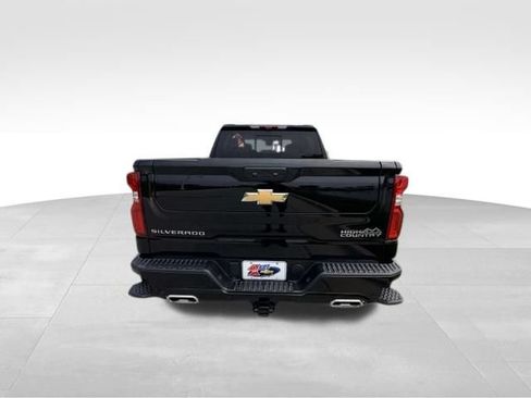 Certified 2025 Chevrolet Silverado 1500 High Country AWD/4WD image 5