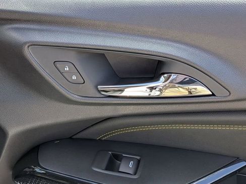 New 2026 Chevrolet Trax LT image 32