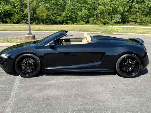 Used 2011 Audi R8 V10 AWD/4WD image 8