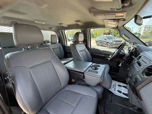 Used 2014 Ford F450 XL w/ Power Equipment Group image 33
