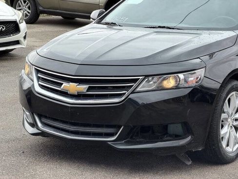 Used 2017 Chevrolet Impala LT image 10