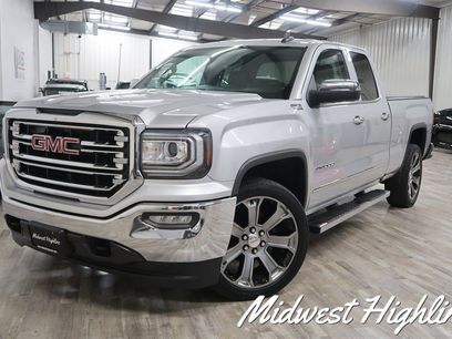 Used 2017 GMC Sierra 1500 SLT w/ SLT Premium Package