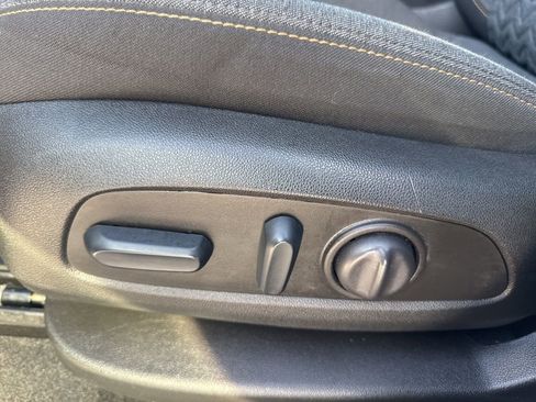 Used 2024 Chevrolet Equinox LT image 16