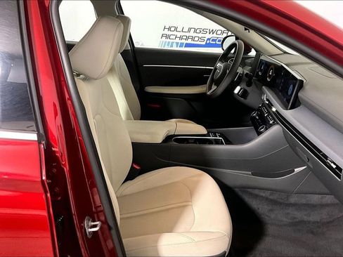 Used 2025 Hyundai Sonata SEL FWD image 6