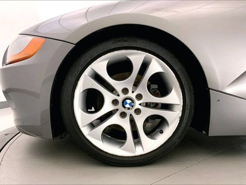 Used 2003 BMW Z4 3.0i RWD image 8