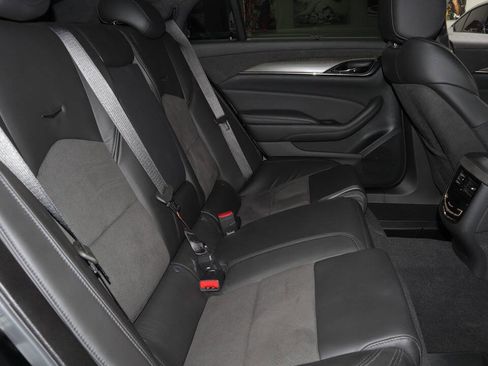 Used 2019 Cadillac CTS V w/ Luxury Package image 34