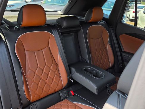 Used 2026 Volkswagen Tiguan SEL R-Line AWD/4WD image 56