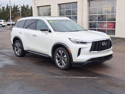 Certified 2025 INFINITI QX60 Luxe w/ Cargo Package image 7