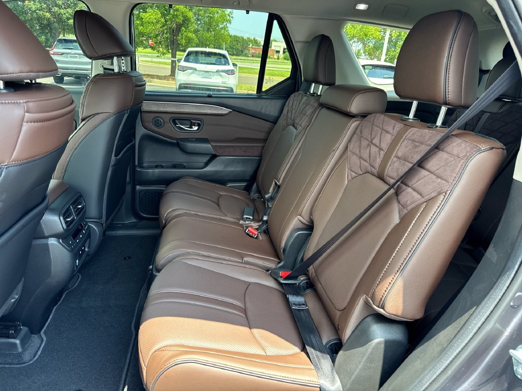New 2026 Honda Pilot Elite image 23