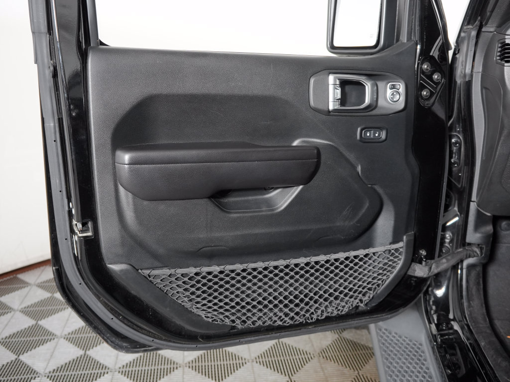 Used 2021 Jeep Wrangler Unlimited Sport AWD/4WD image 30