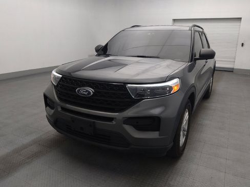 Used 2021 Ford Explorer XLT RWD image 15