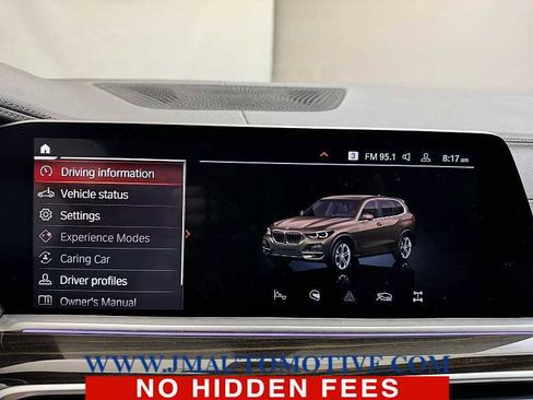 Used 2023 BMW X5 xDrive40i AWD/4WD image 27