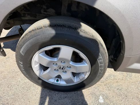 Used 2005 Honda Element EX image 28