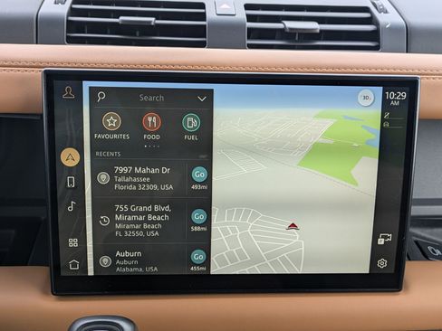 Used 2023 Land Rover Defender 110 X image 13