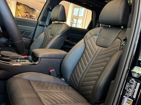 New 2026 Kia Sorento SX Prestige AWD/4WD image 14