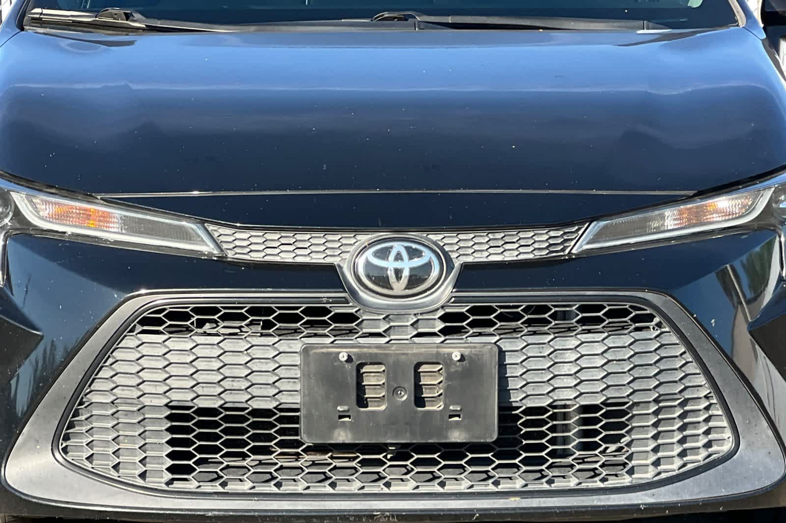 Used 2020 Toyota Corolla LE FWD image 15