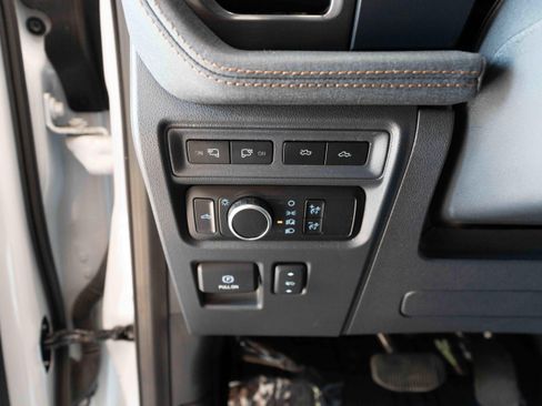 Used 2024 Ford F150 Lightning Lariat AWD/4WD image 11