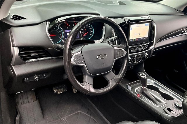 Used 2020 Chevrolet Traverse RS w/ LPO, Floor Liner Package AWD/4WD image 17