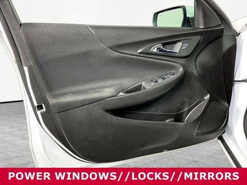 Used 2024 Chevrolet Malibu RS w/ LPO, Floor Liner Package FWD image 18