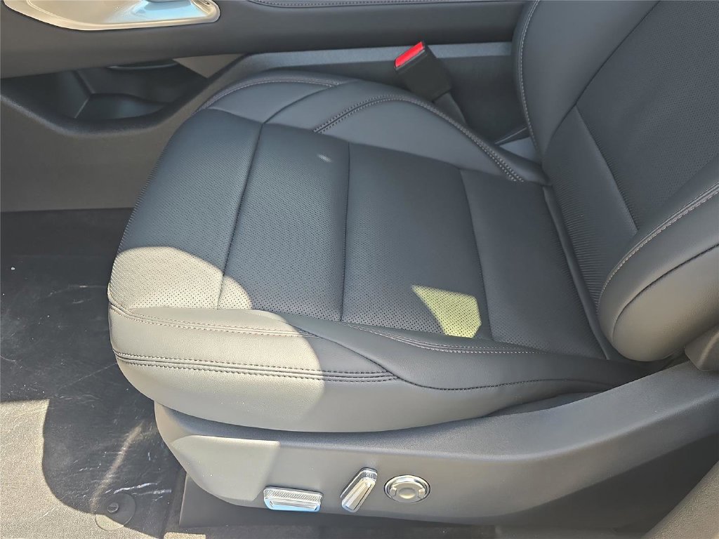 New 2026 Lincoln Nautilus Premier w/ Equipment Group 102A AWD/4WD image 16
